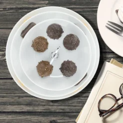 Présentoir à Gâteau Porcelaine -Le Coin Cuisine 02239a775f324c9c84455afa7efbedfe