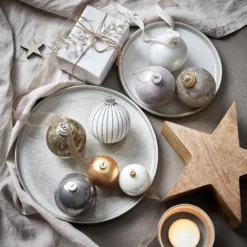 Assiettes HENLEY (lot De 4) -Le Coin Cuisine 1000332742 220215 026 MOOD DETAILS P000000001000332742 mood