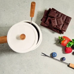 Mini Fondue Au Chocolat HOT CHOC -Le Coin Cuisine 1000364105 220719 021 MOOD DETAILS P000000001000364105 mood