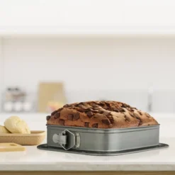 Moule Charnière Et Protection Antifuite -Le Coin Cuisine 249e57d29bba43c4b408e142b9c08835