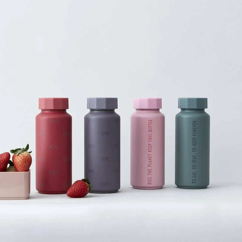 Design Letters Gourde Isotherme 500ml Unie 2 Design Letters Gourde Isotherme 500ml Unie – Image 2