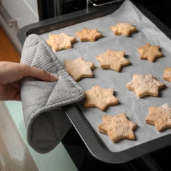 Plat Four Avec Couvercle 3 En 1 -Le Coin Cuisine 44f97af0afa349619307129951d907d4