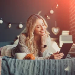 Plateau De Lit Table De Chevet En Bambou -Le Coin Cuisine 557b9b612f0b42bd915ea387adf05341