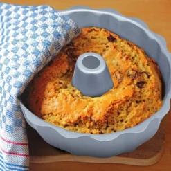 Moule à Gâteaux De 24 Cm De Diamètre -Le Coin Cuisine 60ffe283500644f294bfff4125318f6b