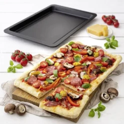 Plaque à Pizza Rectangulaire -Le Coin Cuisine 70e50df3bd0a4c8aaaf22dbb4e8d4077
