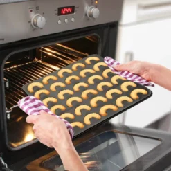 Plaque Pour 30 Croissants à La Vanille -Le Coin Cuisine a029aaf8ca684af7a6bd2193f00ff3fc