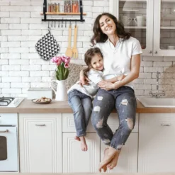 Étagère Murale Cuisine Avec Crochets -Le Coin Cuisine c31b9088474949d3be28d06894e6415e