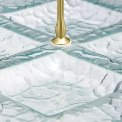 Serviteur Gâteau Carré En Verre -Le Coin Cuisine e0585628a0b34f829fc2010b173237a6