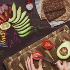 Planche à Découper Bois D’acacia Massif -Le Coin Cuisine e4ab087c3fca456284e80859b798b490