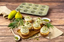 Moule 12 Muffins Green Vision -Le Coin Cuisine e4db26b294a84afca5b1c24ae0e81e9e
