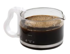 Verseuse à Café -Le Coin Cuisine efb72b1e0f004d39ab456678e77b14b6.cropped 116 254 955 734.processed