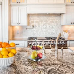 Serviteur Gâteau 2 étages -Le Coin Cuisine f941bbdc78284e8e8b73eb0f13dd1859